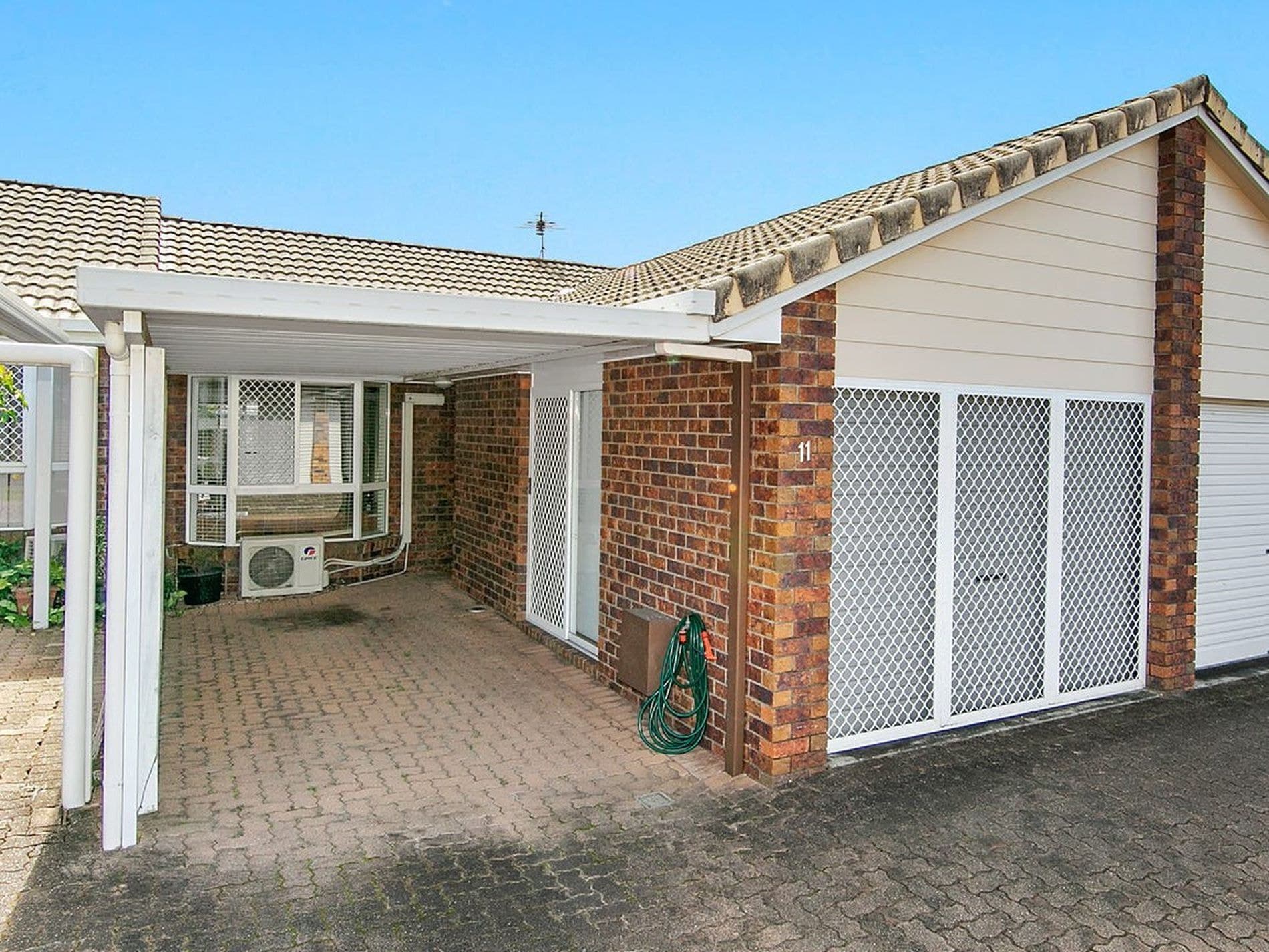 11 Bakarnis Court, Brendale, QLD, Brendale - Image 1