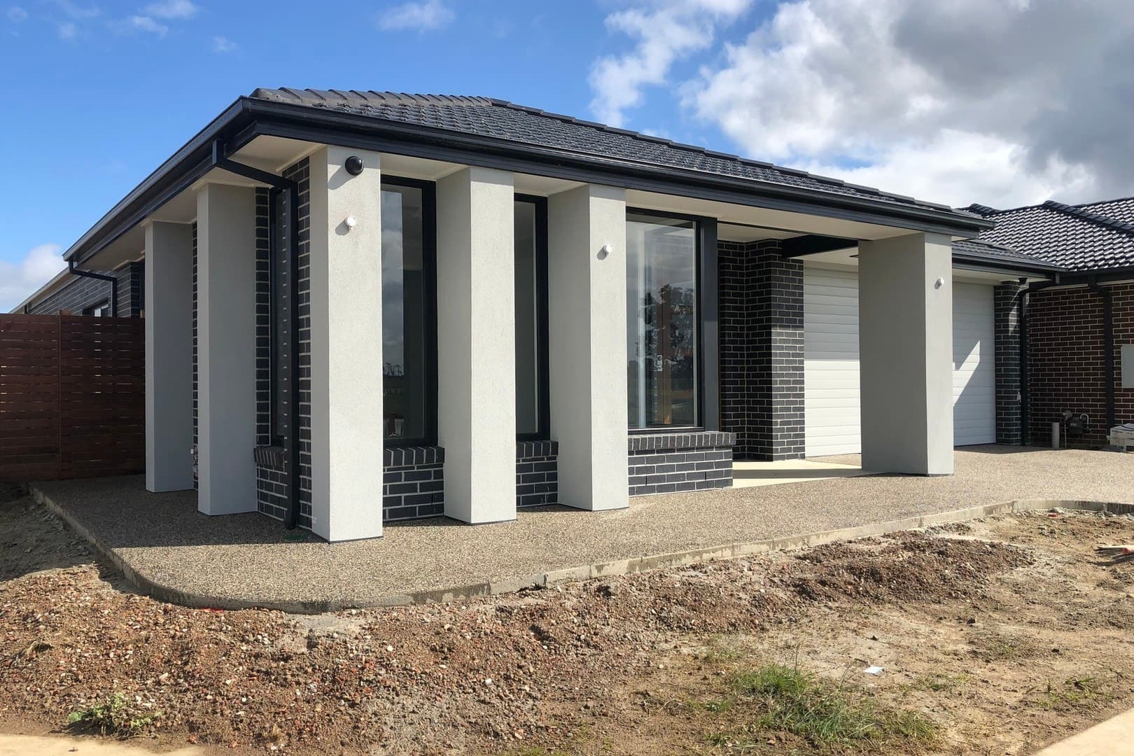 32 Appenzeller Drive, Clyde North, VIC 3978, Clyde North - Image 1