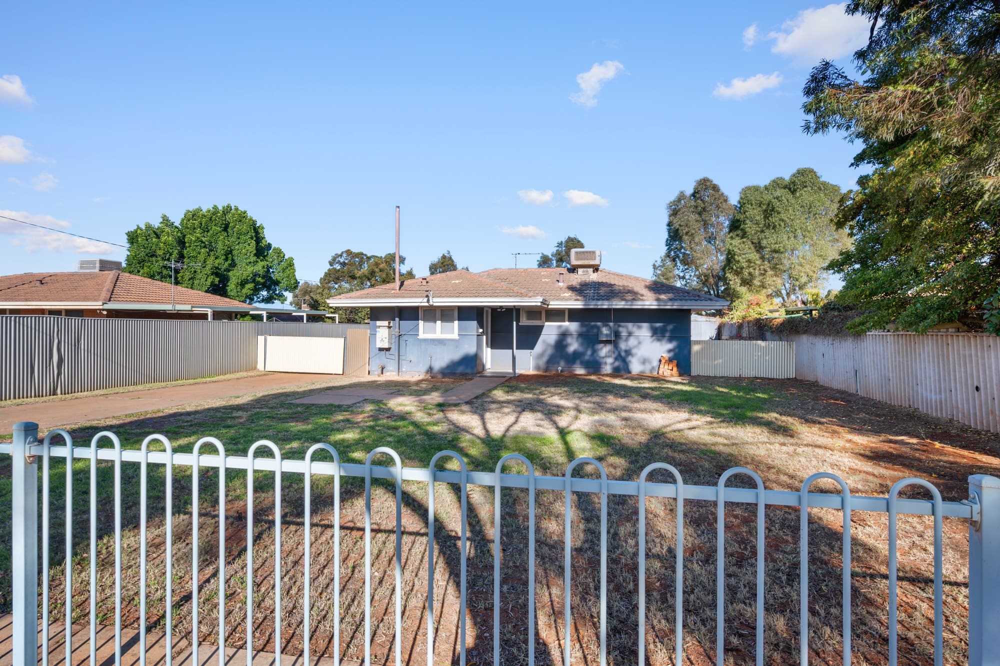 24 Belgravia Place,
SOUTH KALGOORLIE
WA
6430, South Kalgoorlie - Image 1