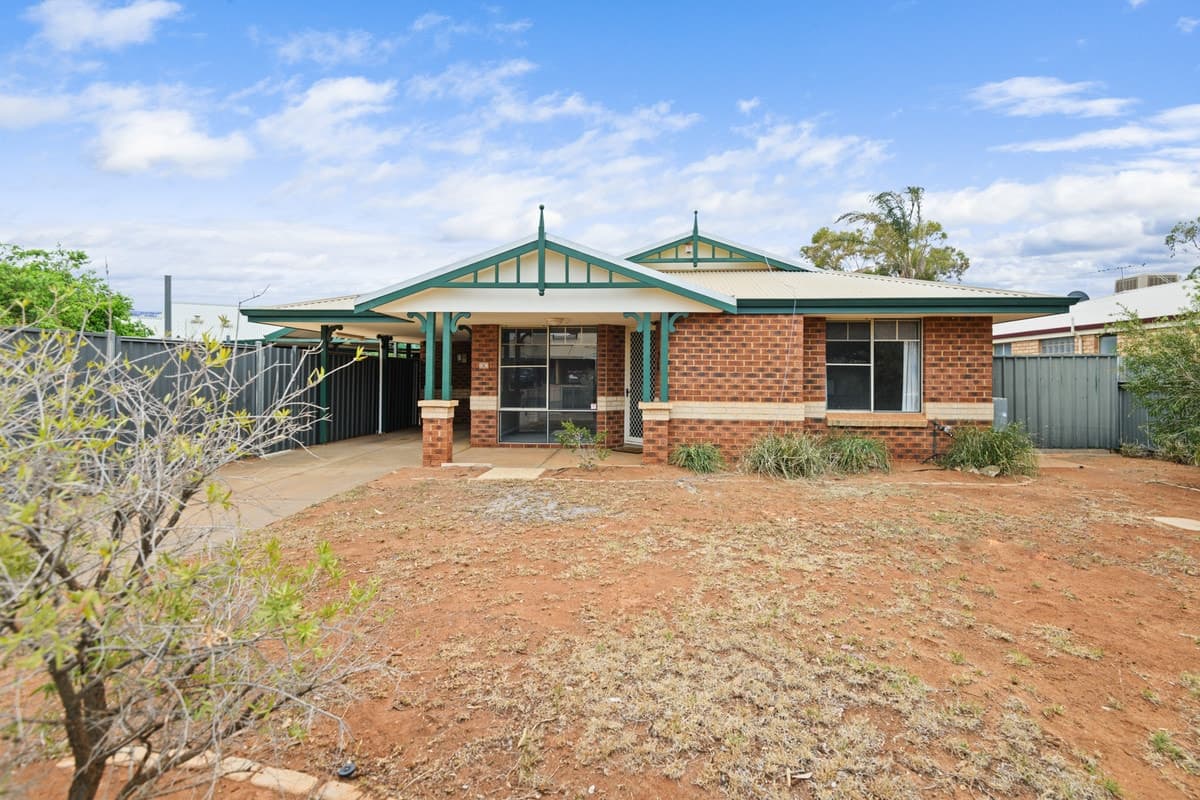 8 Morgan Loop, Boulder - Image 1