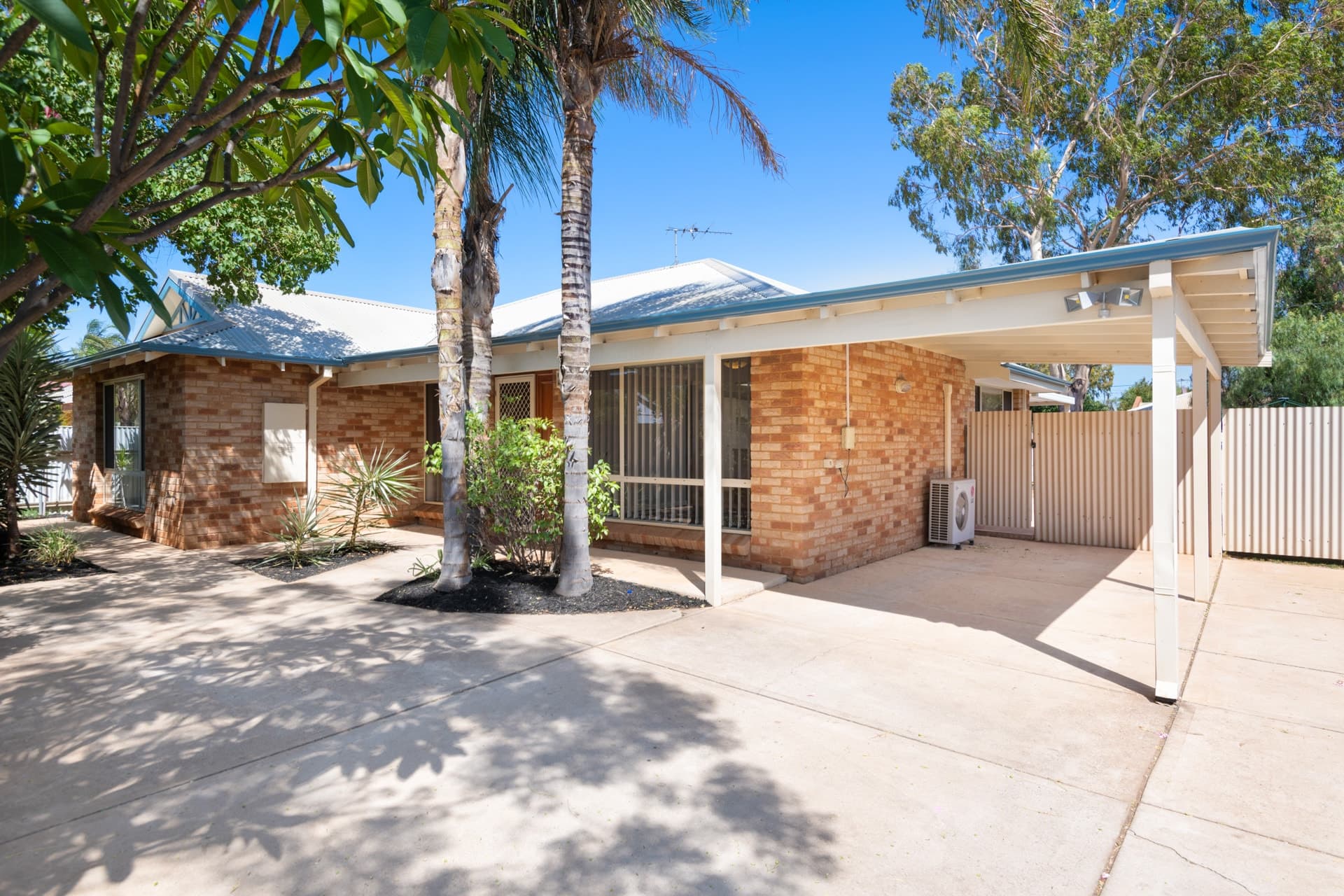 116a Wittenoom Street, West Lamington - Image 1