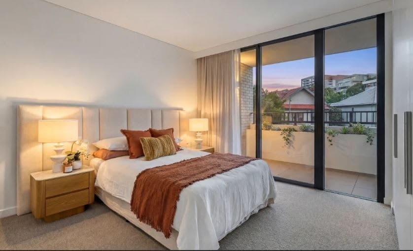 H121/28 Cowper Street, Granville - Image 1