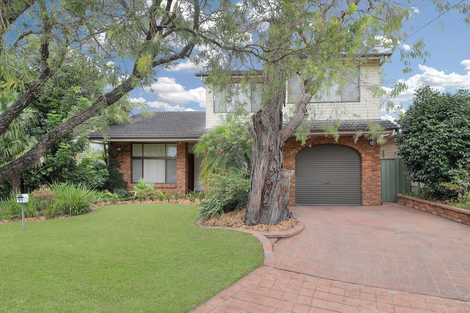33 Stretham Avenue, Picnic Point NSW 2213, Picnic Point - Image 1