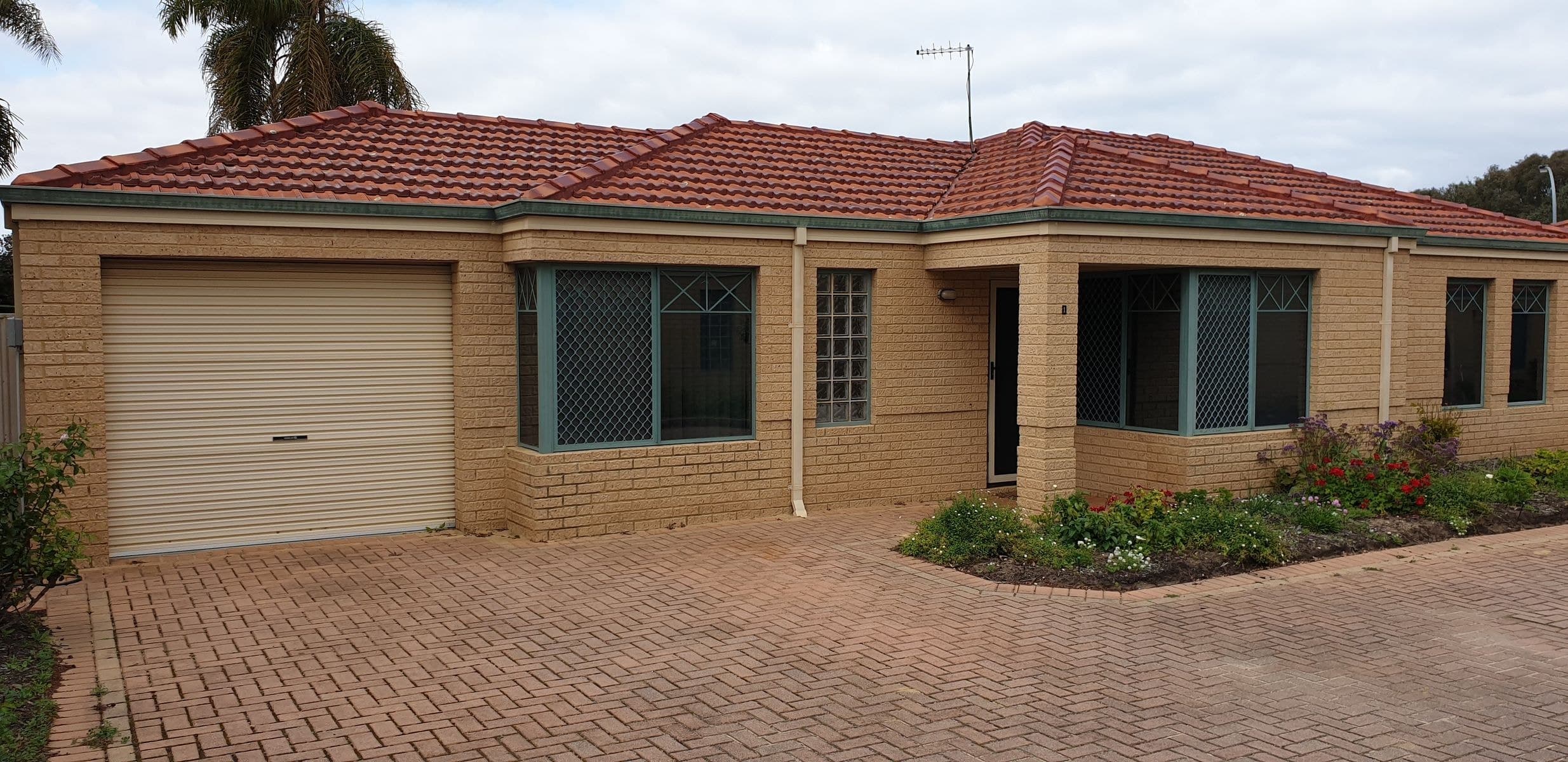 1/6 Madison Gardens, Stirling WA 6021, Stirling - Image 1