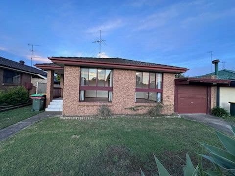 10 Horatio Street, Rosemeadow NSW 2560, Rosemeadow - Image 1