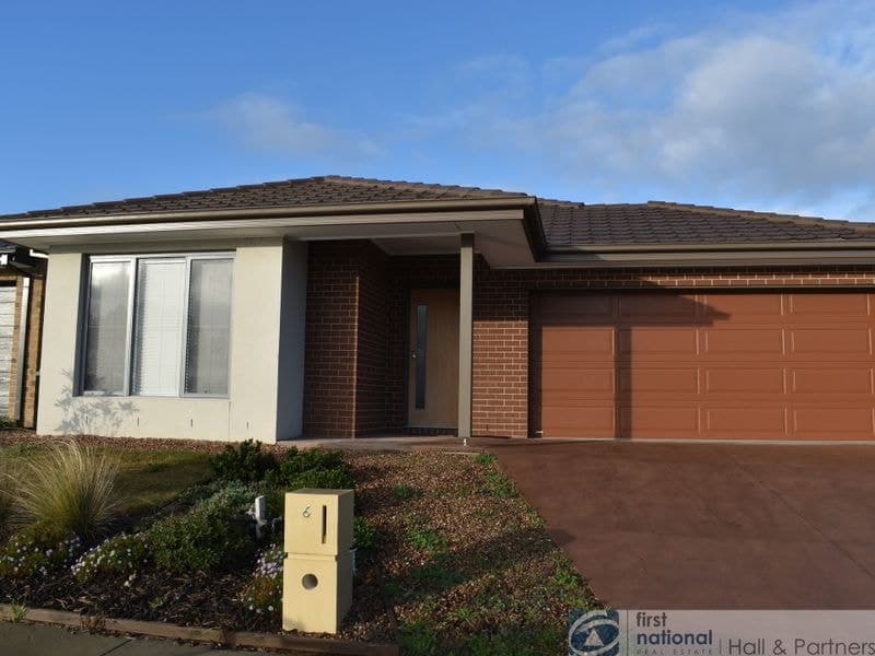 6 Chambers Crescent, Cranbourne North VIC 3977, Cranbourne North - Image 1