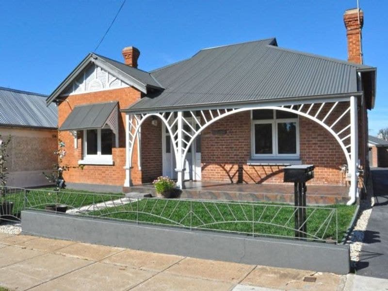 168 Seymour Street, Bathurst NSW 2795, Bathurst - Image 1