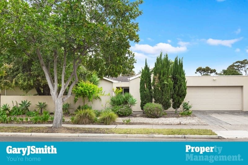 24 St Andrews Crescent, Novar Gardens - Image 1
