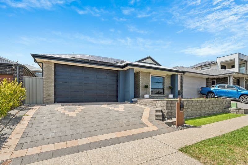 18 Goyder Road, Seaford Heights - Image 1