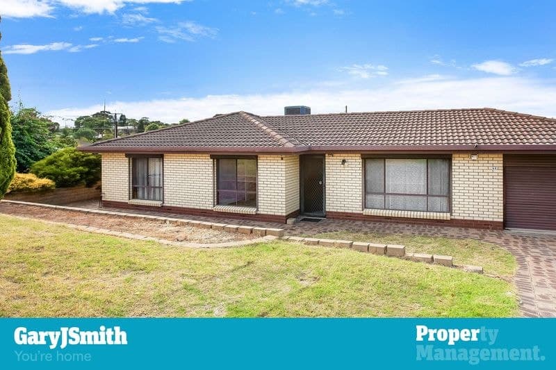 46 Holly Rise, Hackham West - Image 1