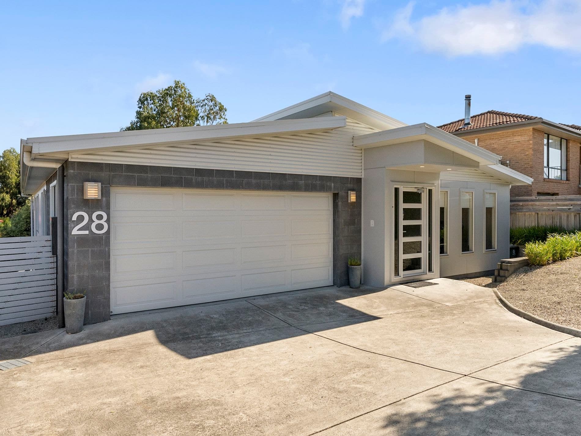 28 Arncliffe Road, AUSTINS FERRY TAS, Austins Ferry - Image 1