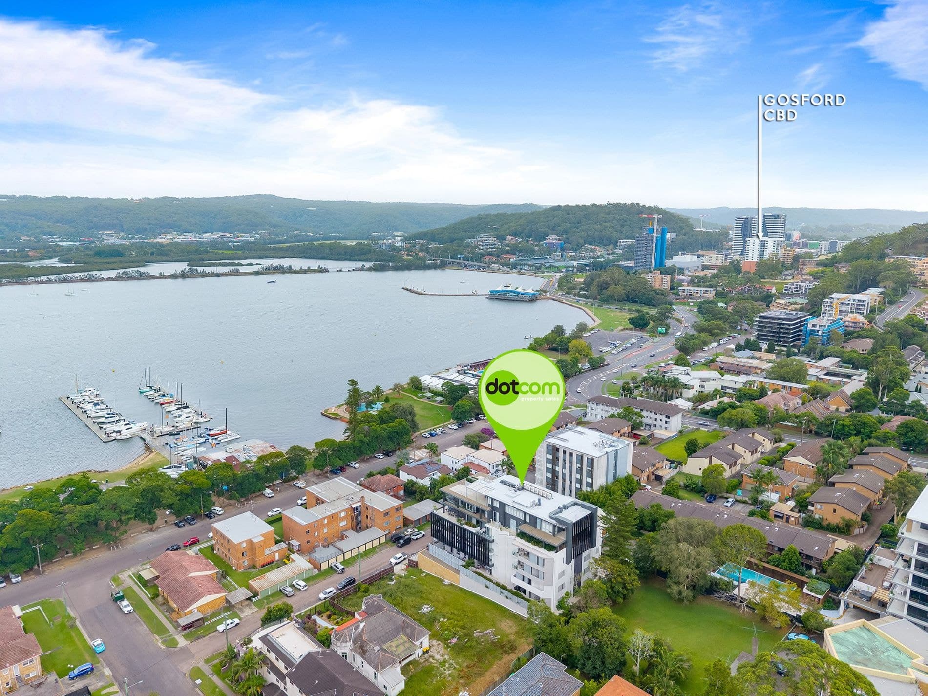304 / 7 Lynn Avenue, Point Frederick - Image 1
