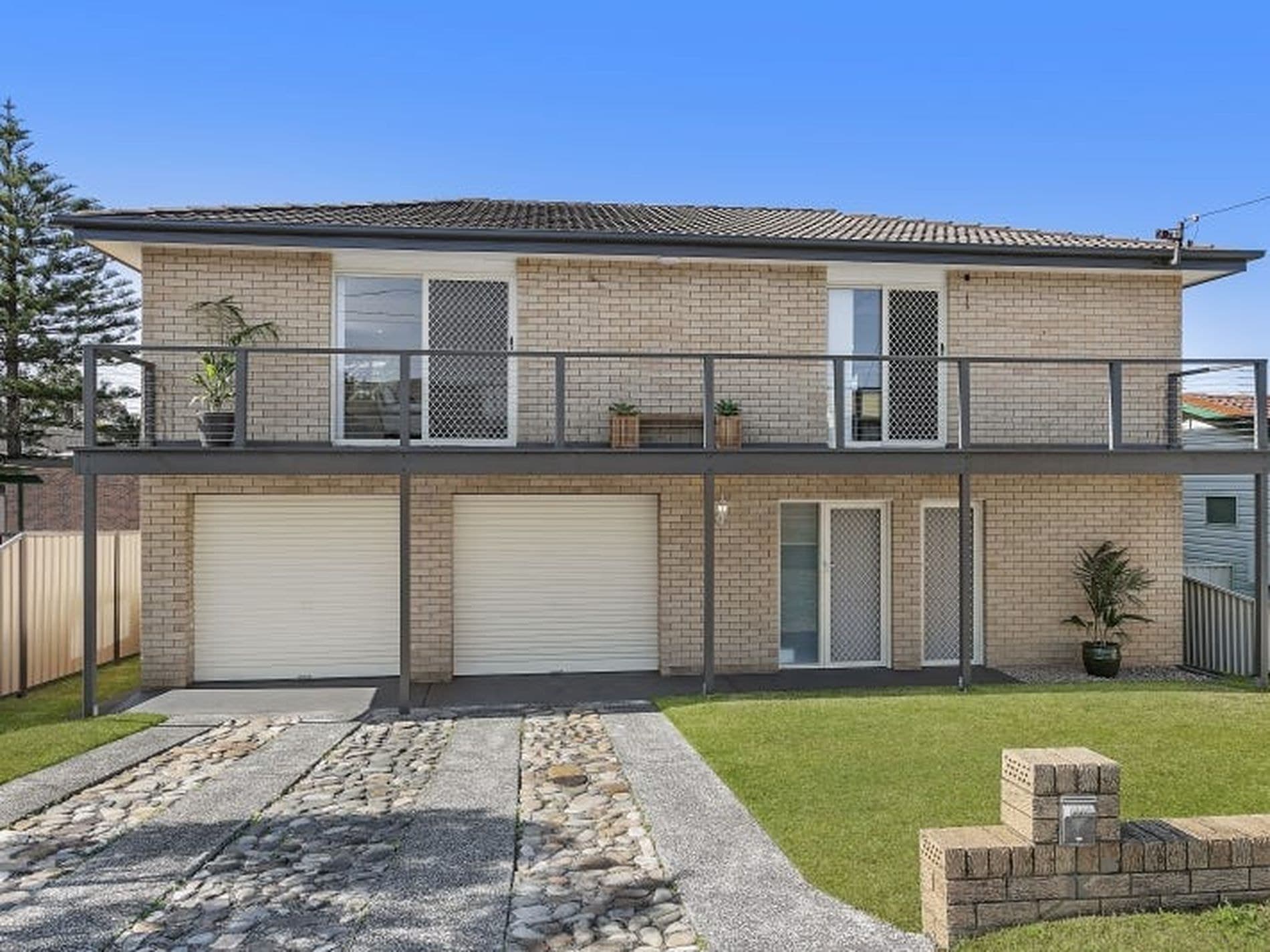 61 Woolana Avenue, Budgewoi - Image 1
