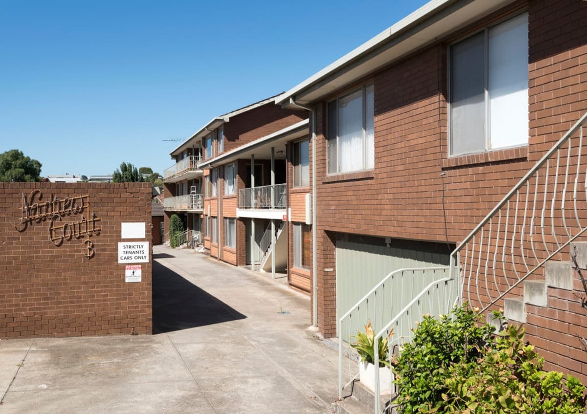 10 / 3 Royal Avenue, ESSENDON NORTH VIC 3041, Essendon North - Image 1