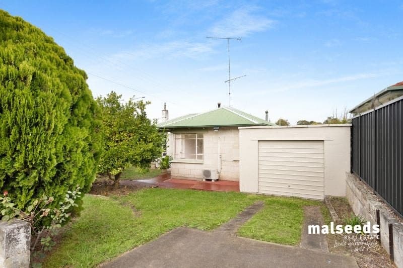 1 Sinclair Street Mount Gambier SA, Mount Gambier - Image 1