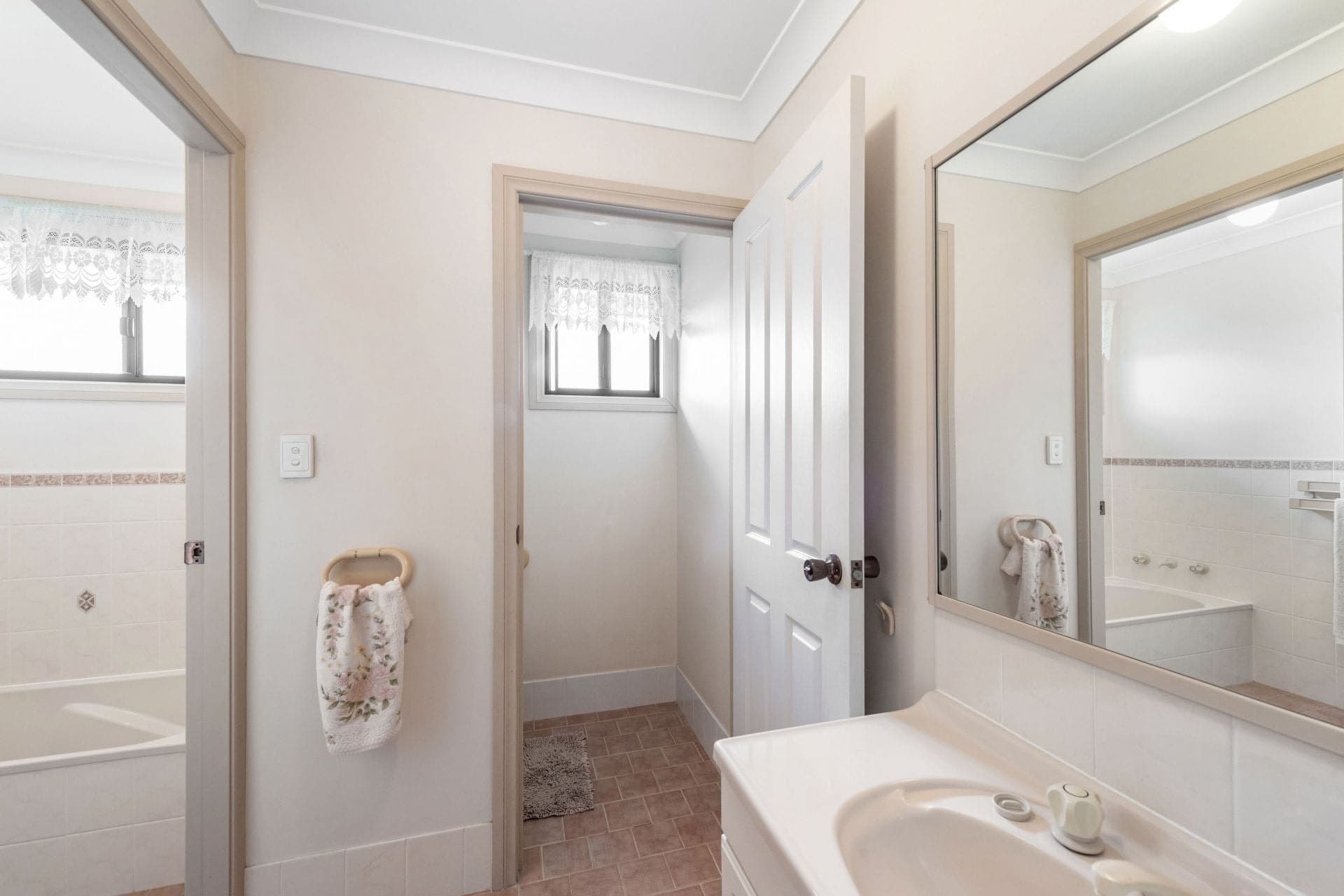 71 Bangalay Drive Port Macquarie NSW, Port Macquarie - Image 1