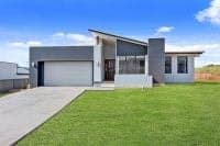 13 Rafael Crescent Port Macquarie NSW, Port Macquarie - Image 1