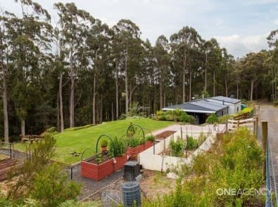 38 Crawford Road, PENGUIN, Penguin - Image 1