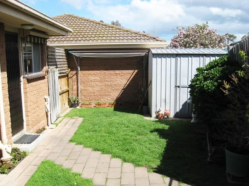 6/43 Buckingham Road, Newtown - Image 1