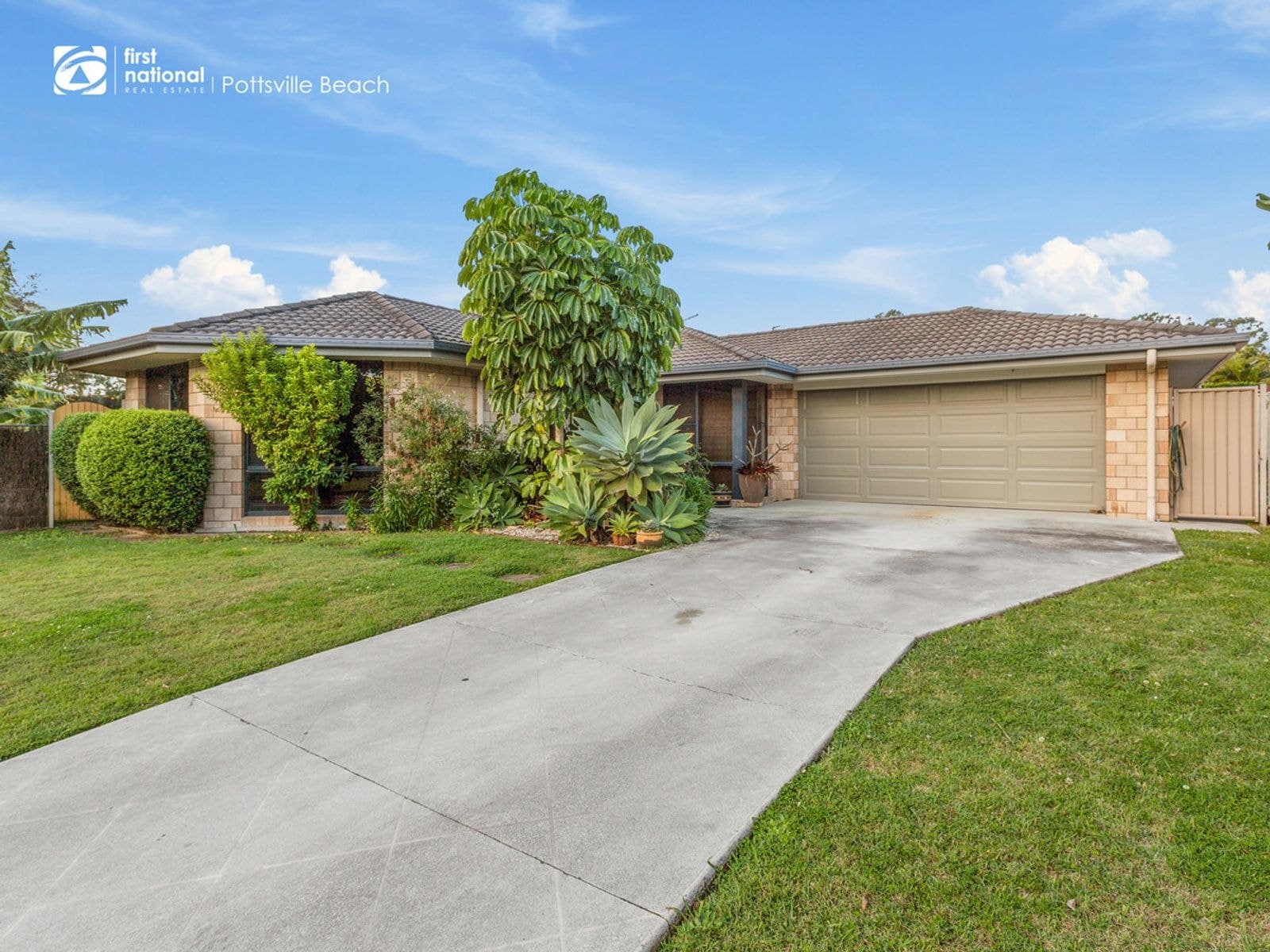 72 Newcastle Drive, Pottsville NSW 2489, Pottsville - Image 1