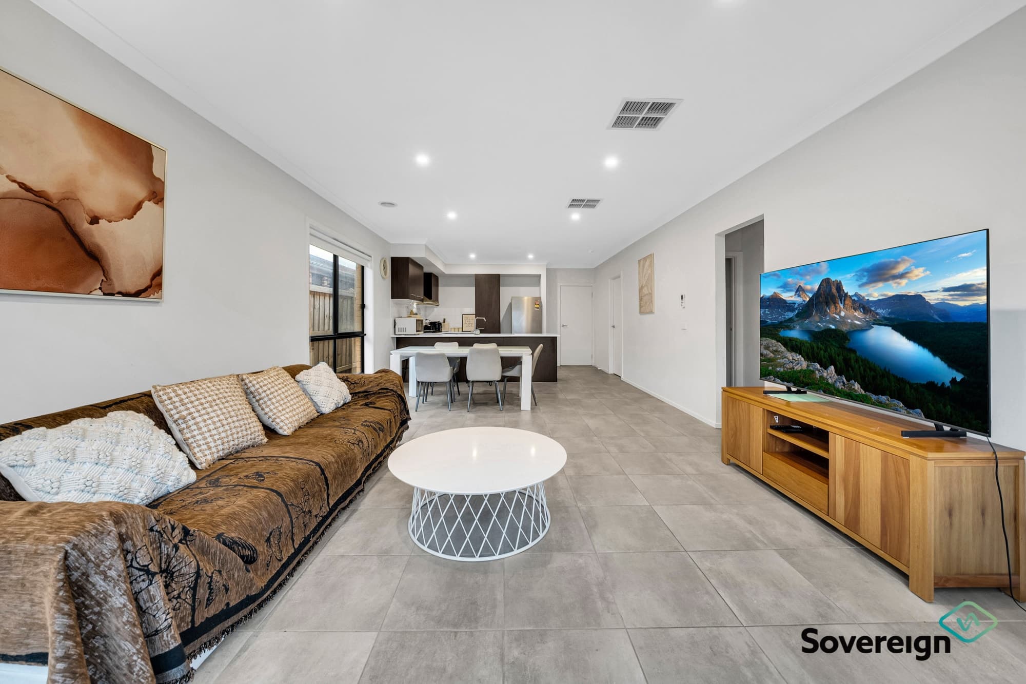 43 Pitfield Avenue, Cranbourne East - Image 1
