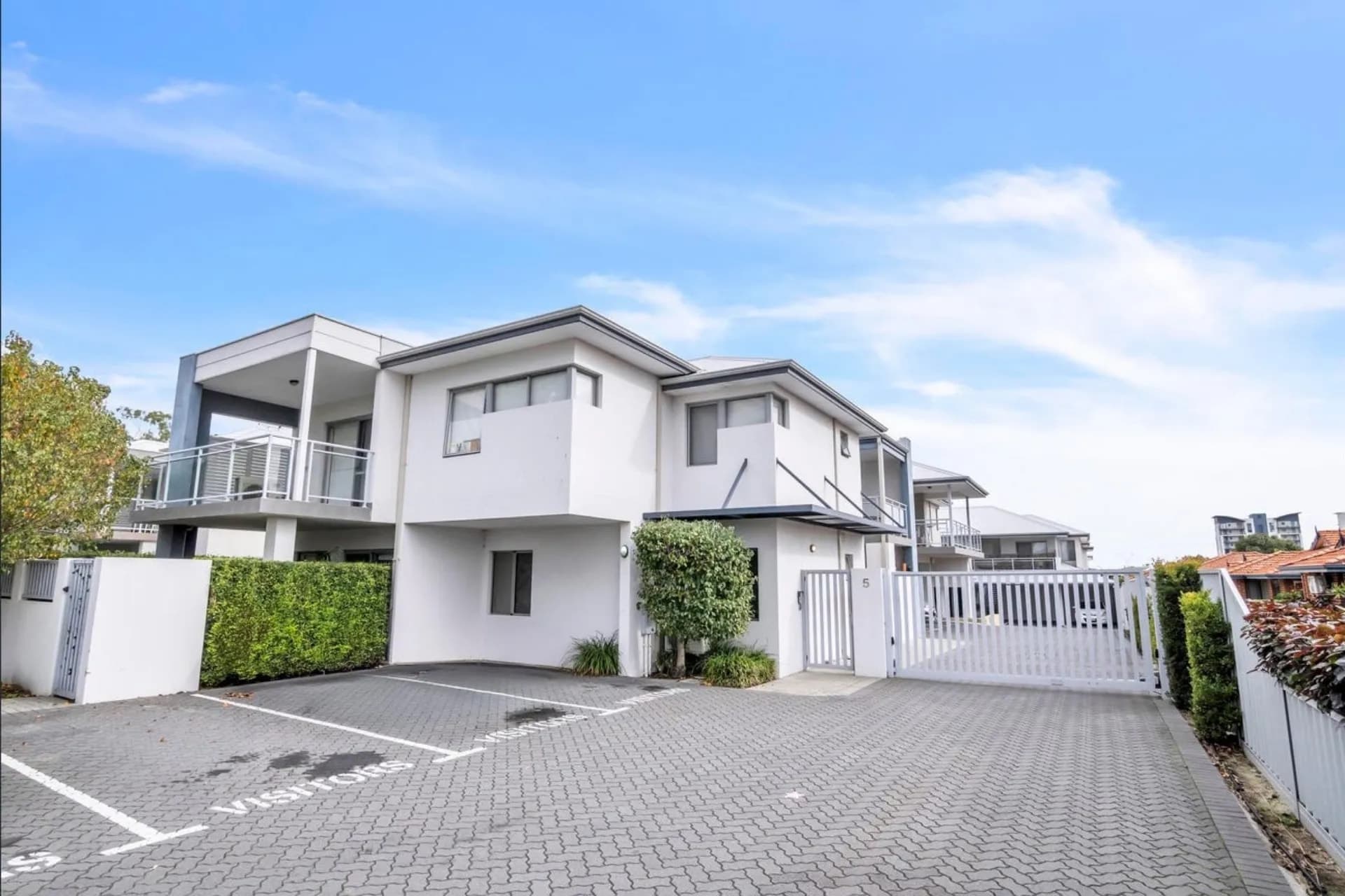 8/5 Cleaver Terrace, Rivervale - Image 1