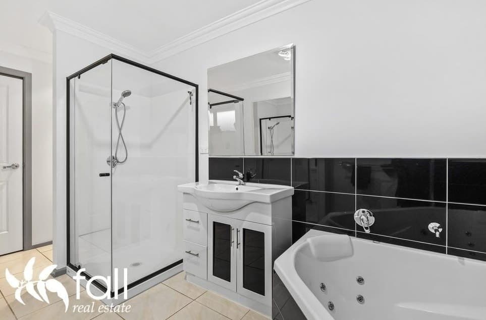 2/25 Queens Parade, KINGSTON TAS 7050, Kingston - Image 1