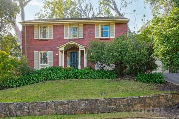 27 Grevillea Crescent, Stonyfell - Image 1