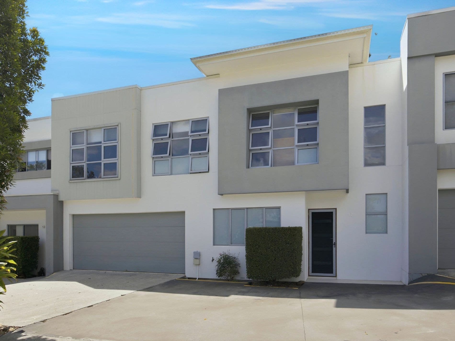 17 / 20 Careel Close, Helensvale, Helensvale - Image 1