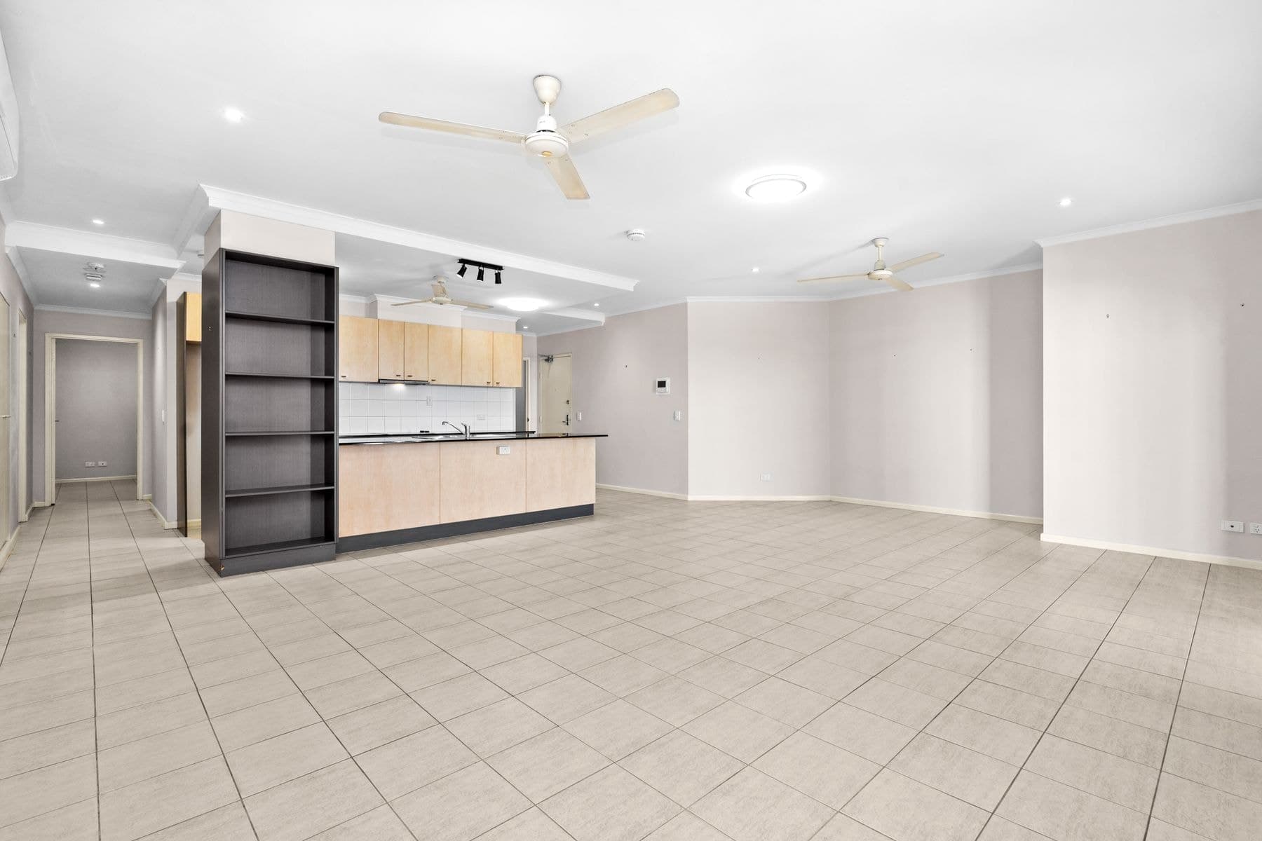 47/9 Carey Street, Darwin City NT 0800, Darwin City - Image 1