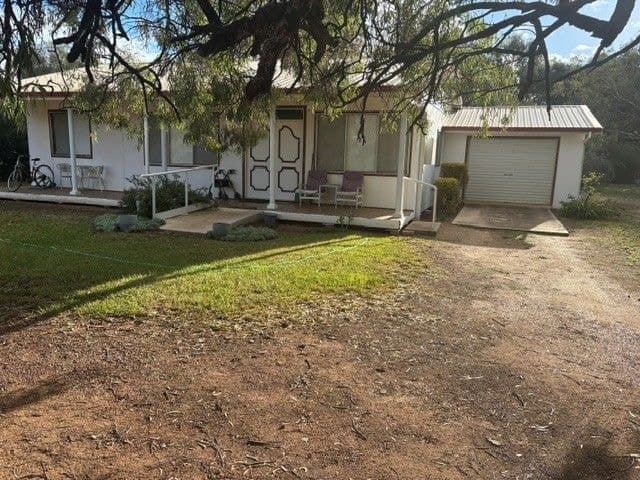 131-133 Lachlan River Road, HILLSTON, NSW 2675, Hillston - Image 1