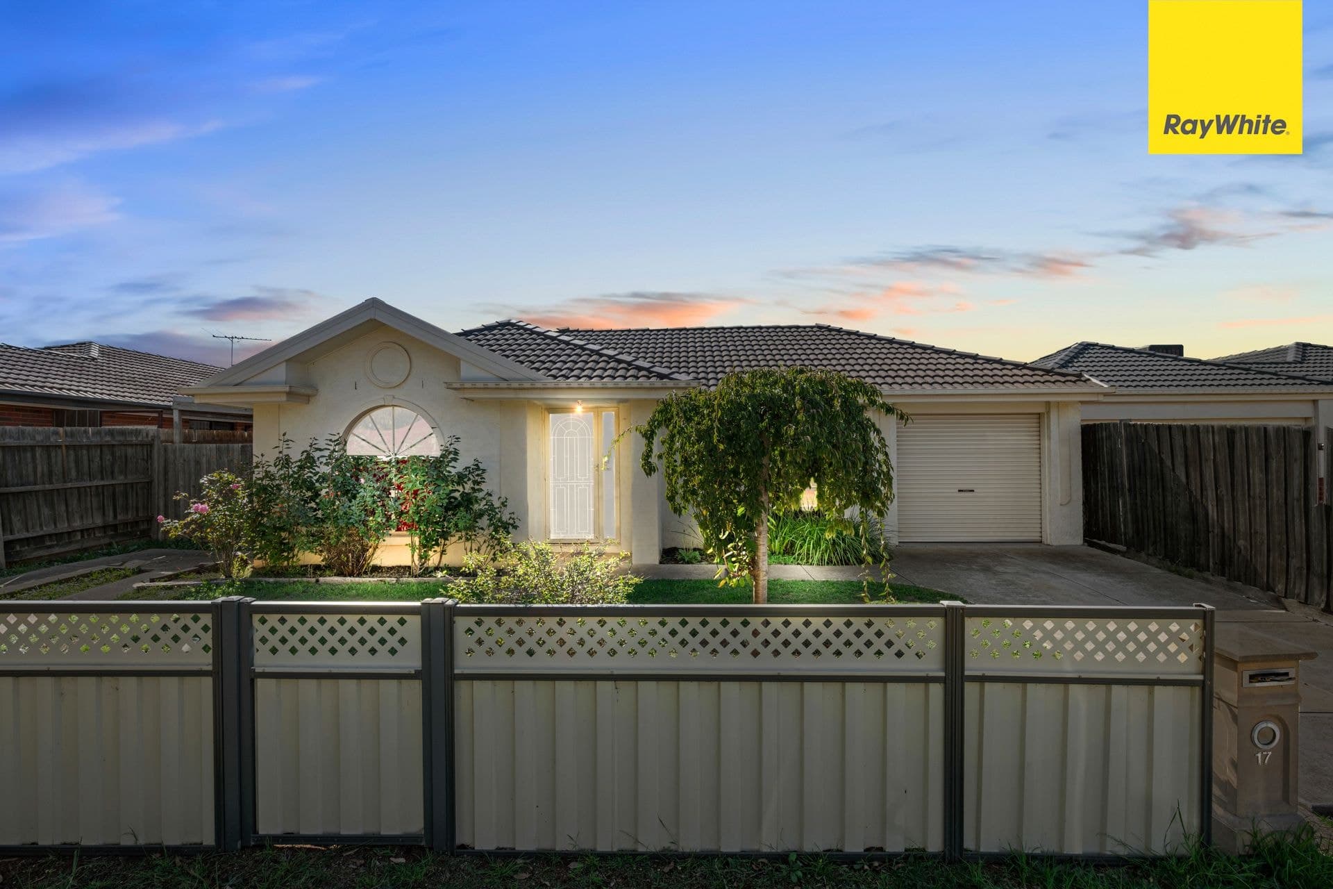 17 Lydeamore Place, Kurunjang VIC 3337, Kurunjang - Image 1