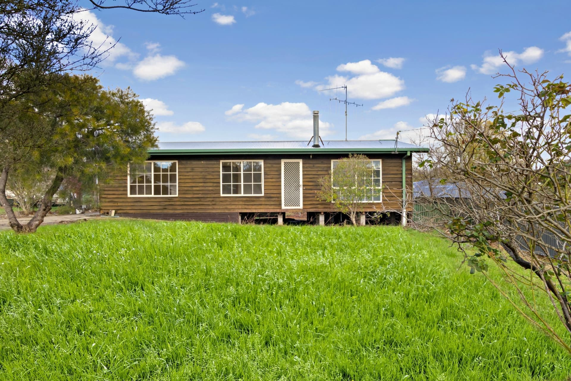 8 Wombat Street Gunning NSW, Gunning - Image 1