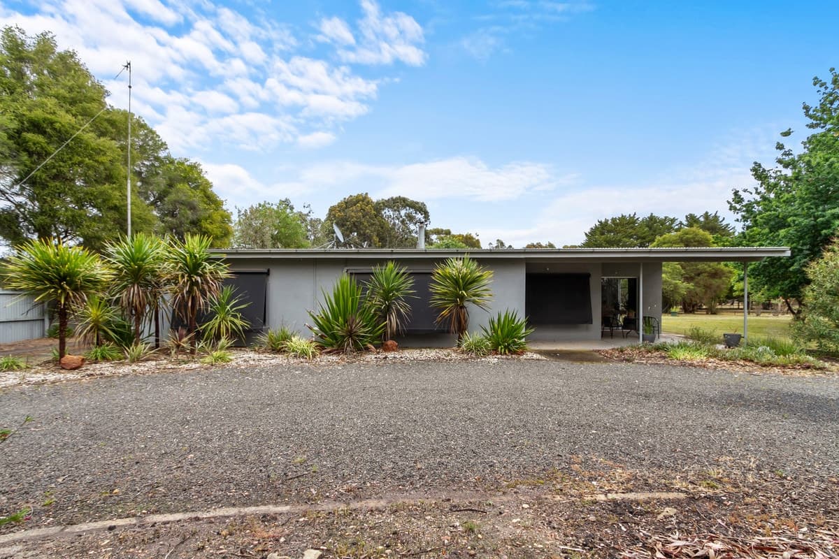 52 Slavins Lane, STRATFORD VIC, Stratford - Image 1
