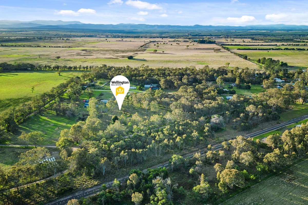 42 Railway Avenue, MUNRO VIC, Munro - Image 1