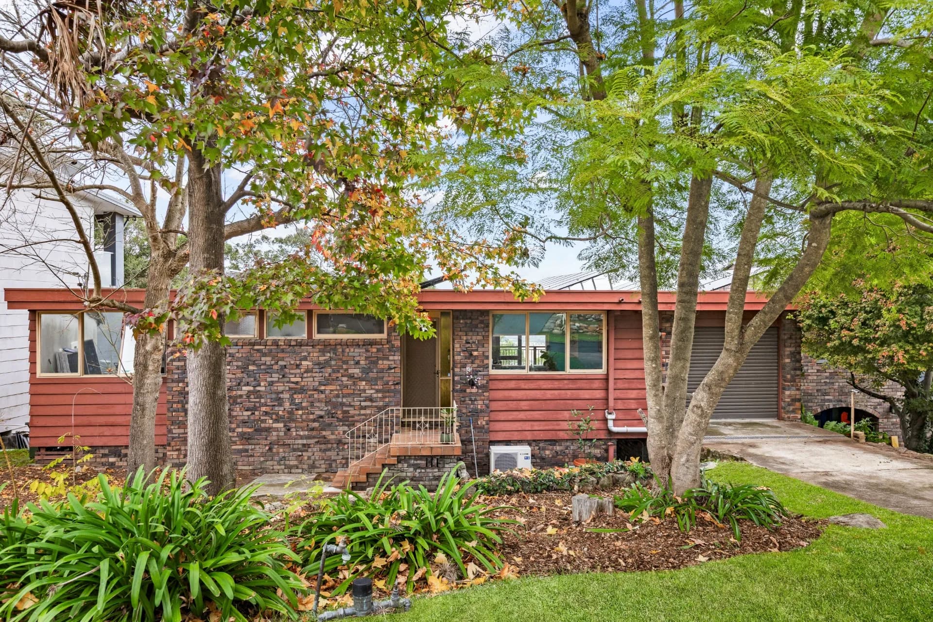 4 Plains View Crescent, Mount Riverview - Image 1