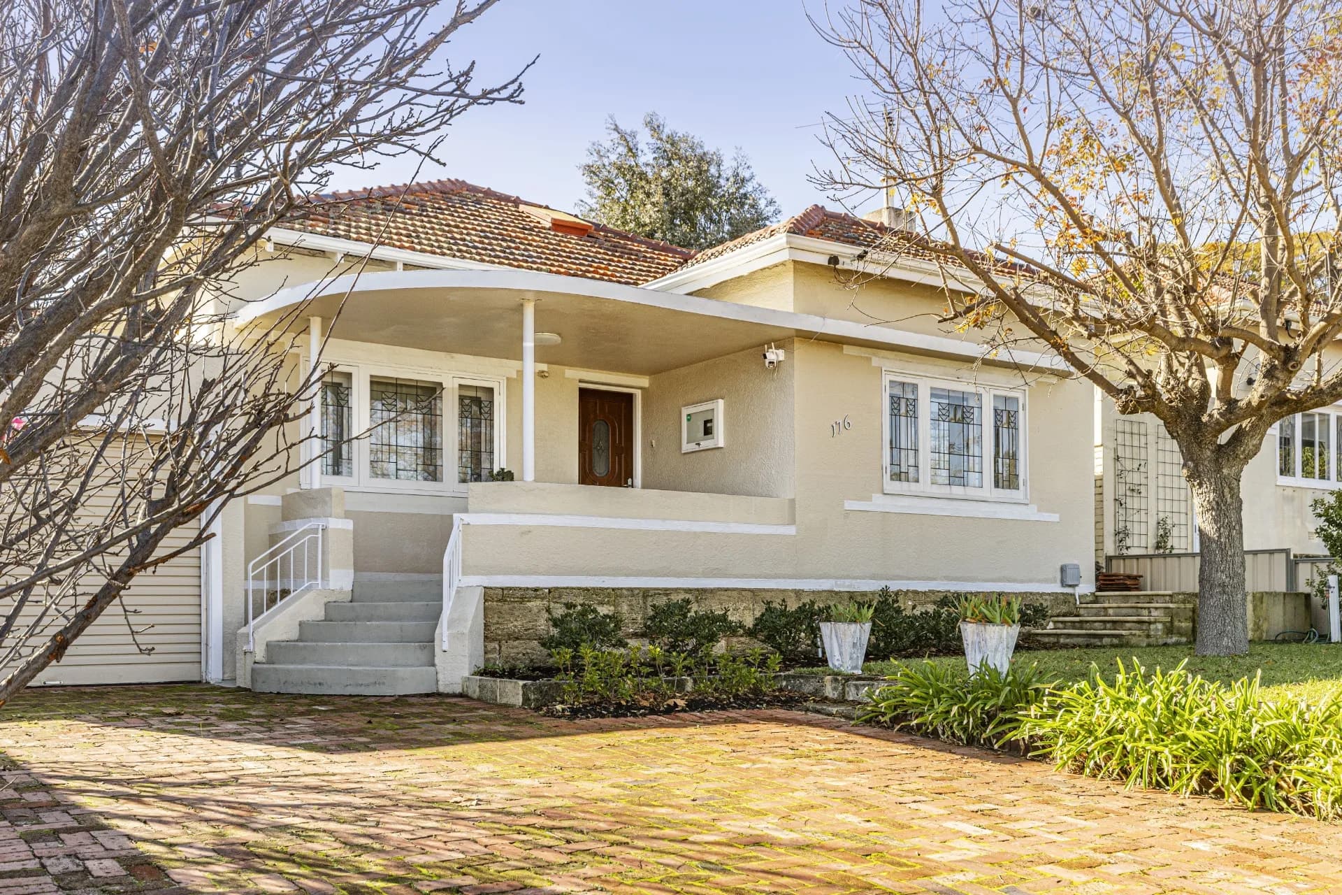 176 Douglas, Kensington, WA, Kensington - Image 1