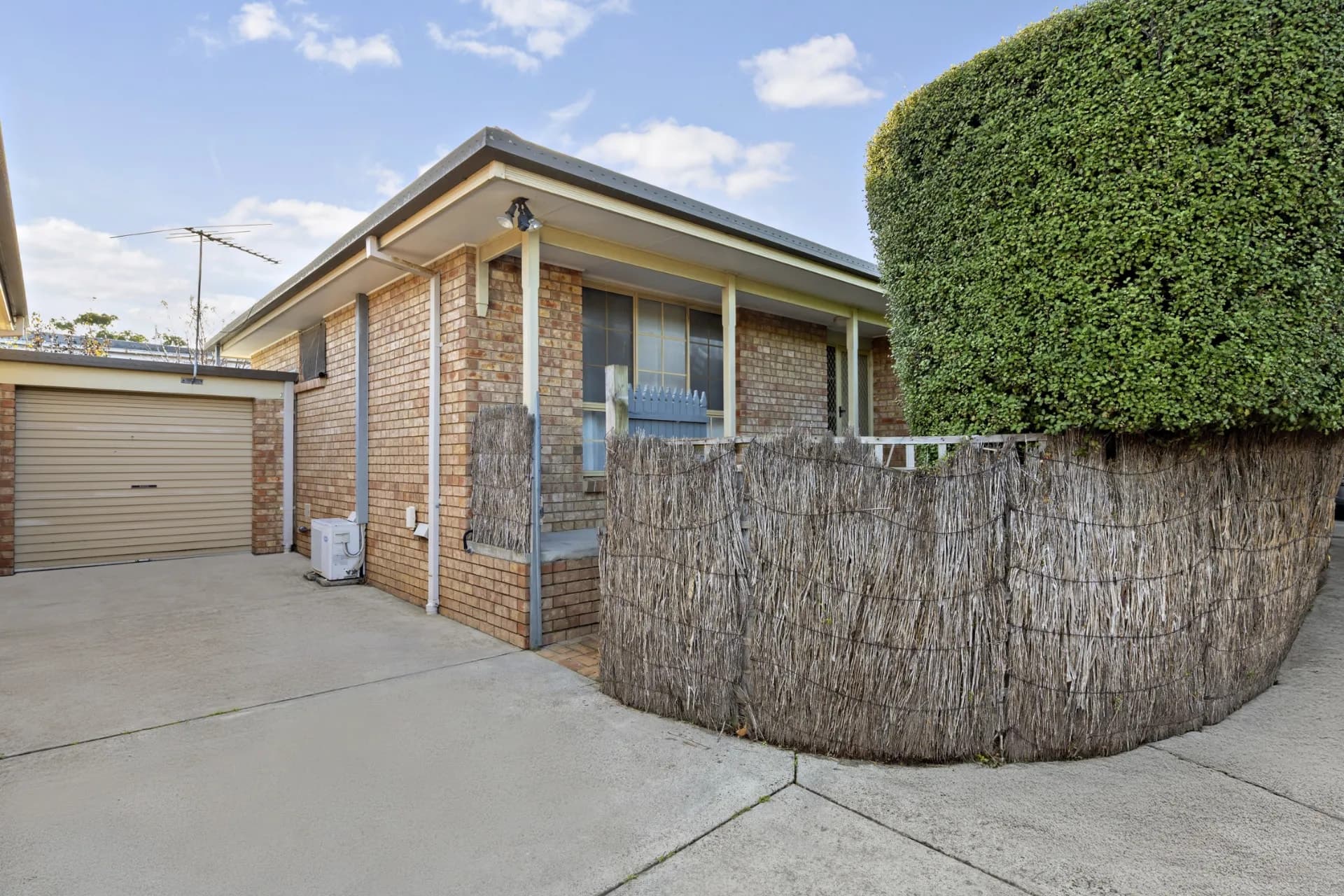 2/8 Peace Street, Highett, VIC, Highett - Image 1