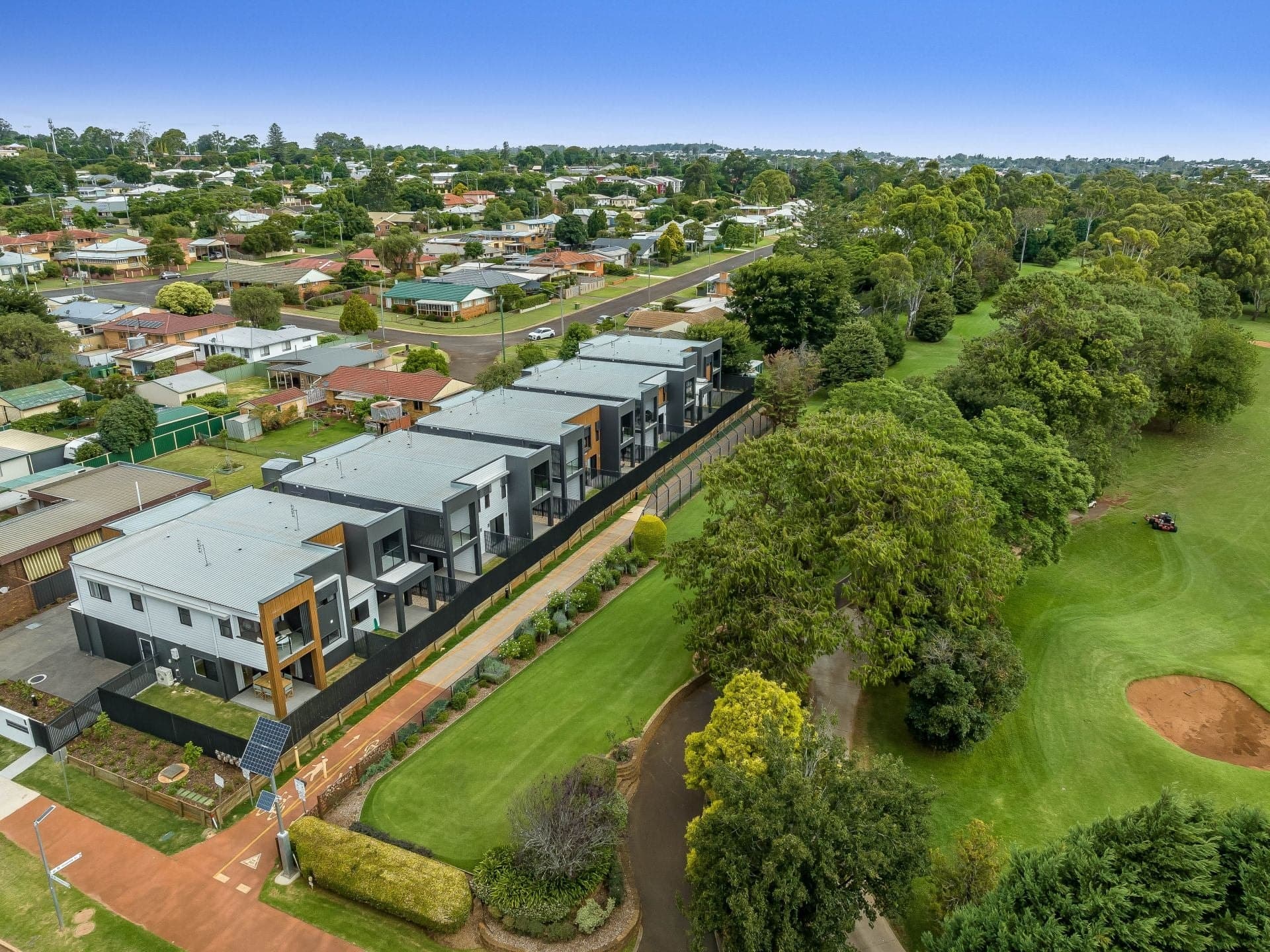 8/248 South Street, South Toowoomba - Image 1