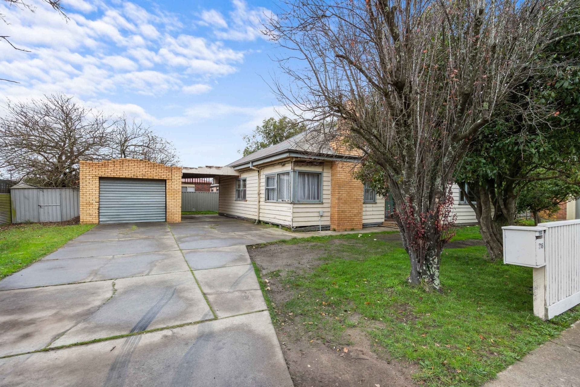 216-218 Learmonth Road, Wendouree, Wendouree - Image 1