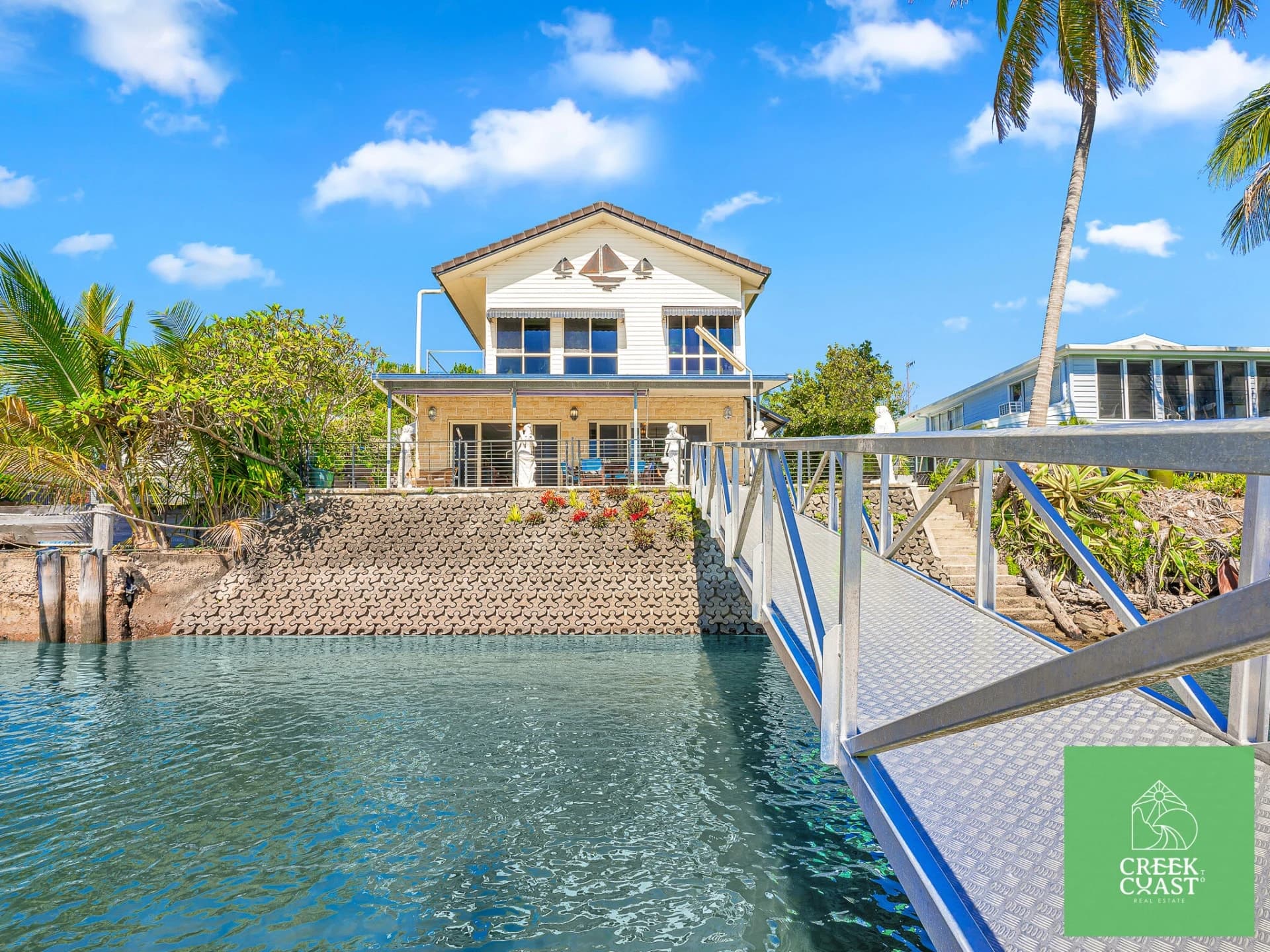 18 Esplanade, Tin Can Bay QLD 4580, Tin Can Bay - Image 1