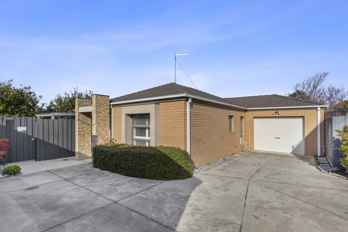 6 / 11 Bennett Street, DRYSDALE VIC 3222, Drysdale - Image 1
