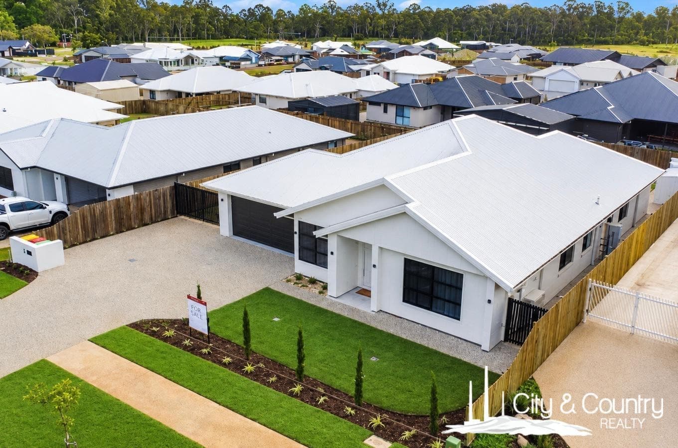 78 Reis Road, Highfields, Highfields - Image 1