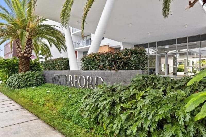 4109/1-7 Waterford Court, Bundall - Image 1