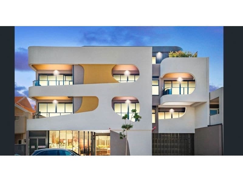 205/15 Small street, HAMPTON, VIC 3188, Hampton - Image 1