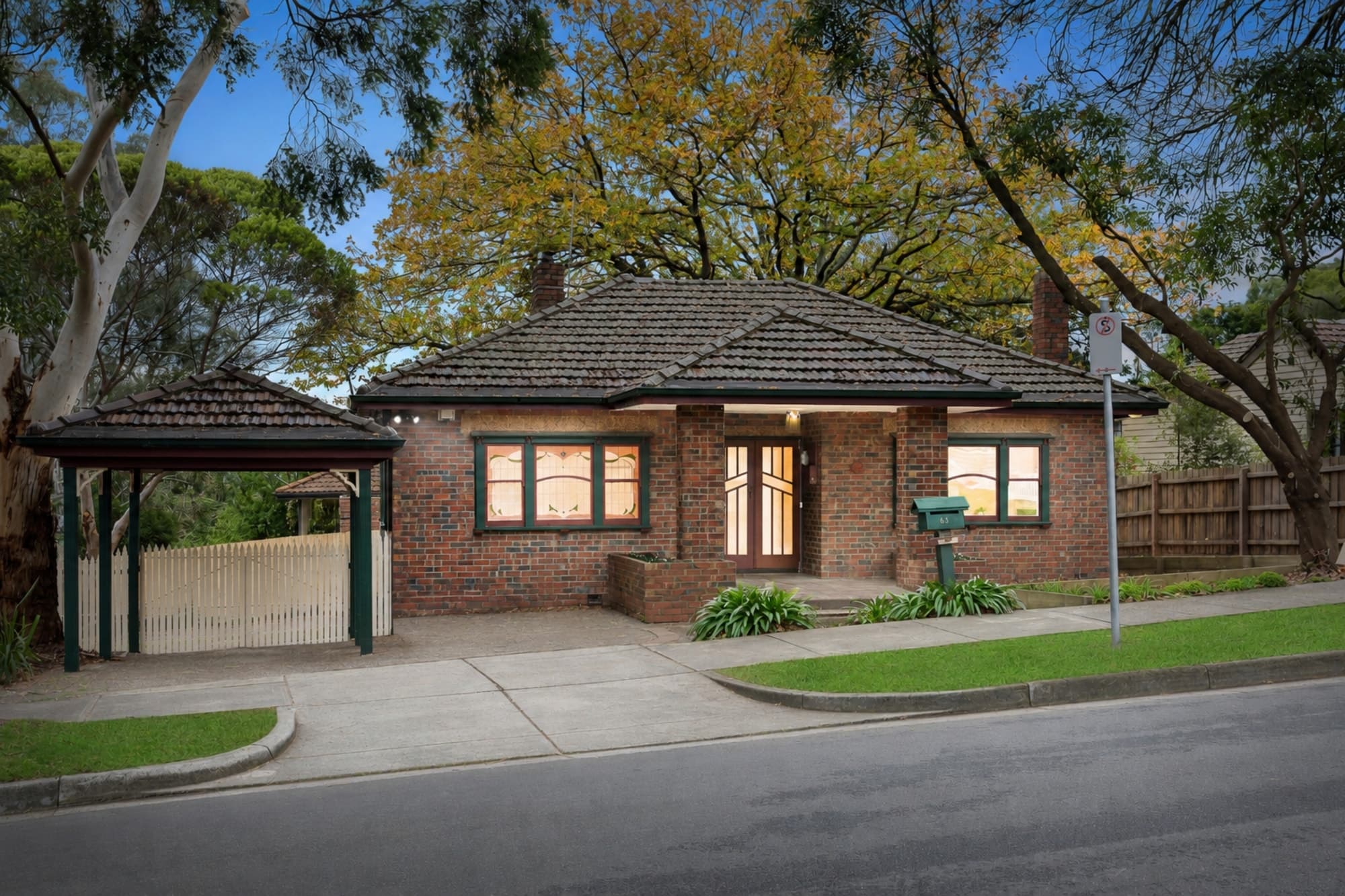 63 Burnett Street, Mitcham - Image 1