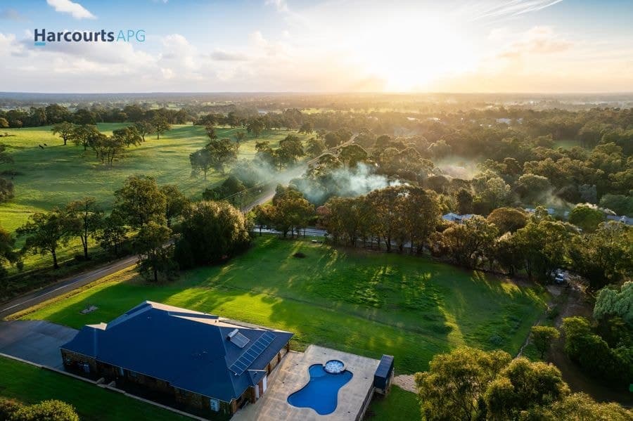 31 Logue Road, HARVEY, WA 6220, Harvey - Image 1
