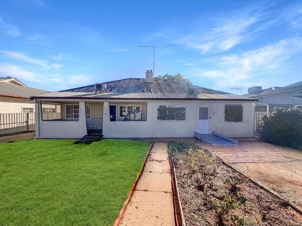 13-13A Sycamore Street, LEETON, Leeton - Image 1