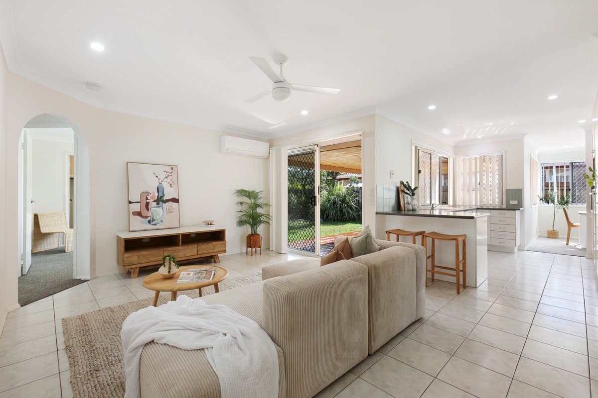 93
Coronet
Crescent
burleigh waters
QLD,
4220, Burleigh Waters - Image 1