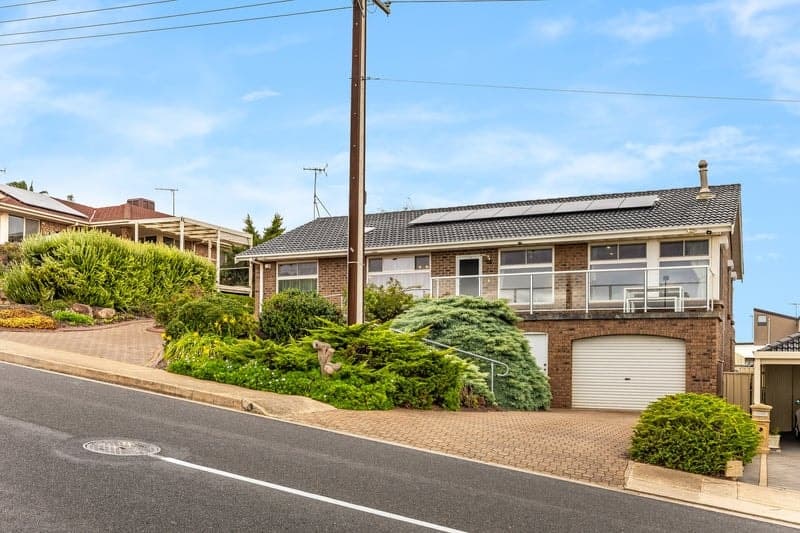 1B Grand Central Avenue, Hallett Cove - Image 1